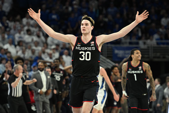 UConn’s Liam McNeeley joins elite company of Stephen Curry and Kevin Durant for special freshman record