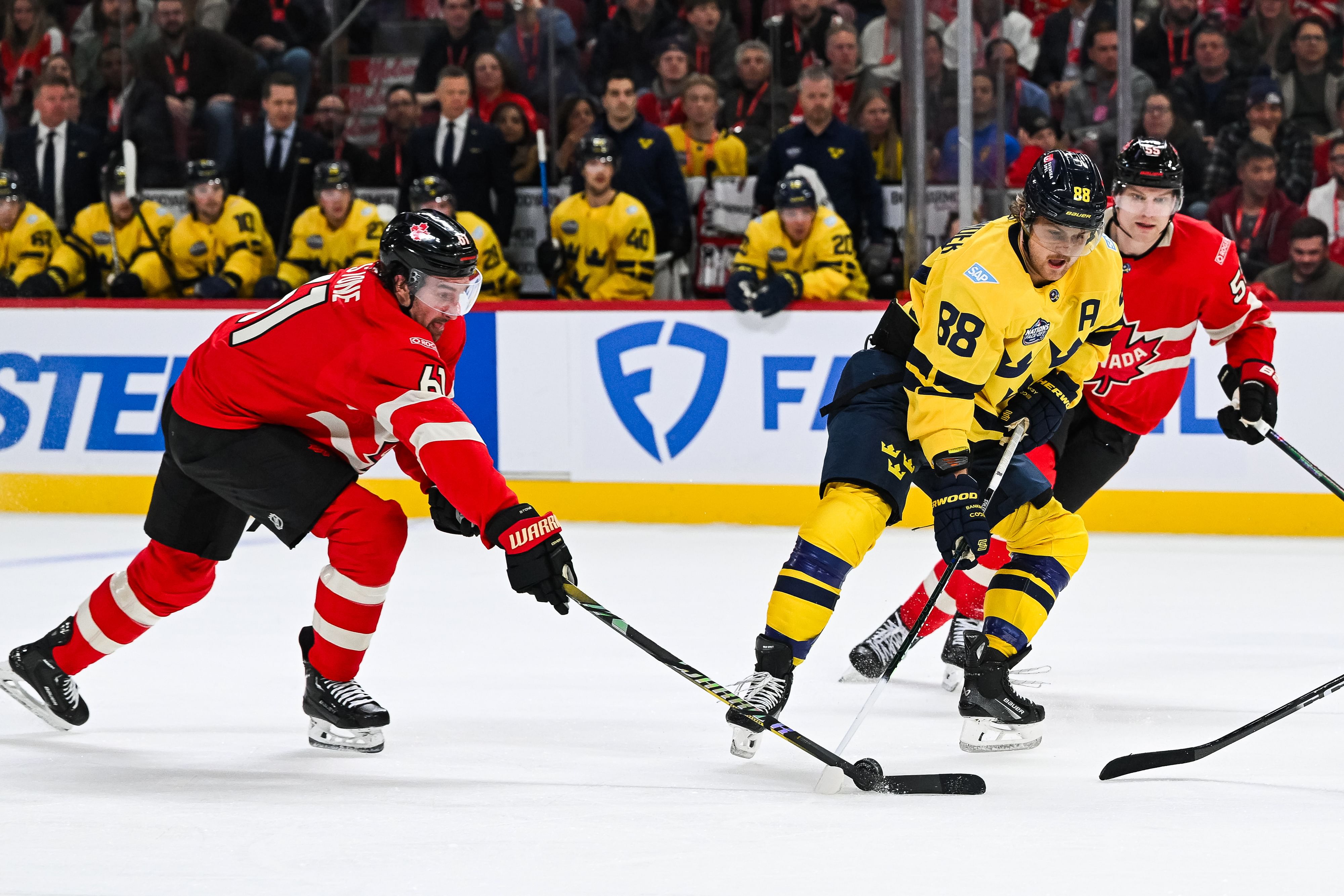 NHL: 4 Nations Face Off-Canada vs Sweden - Source: Imagn