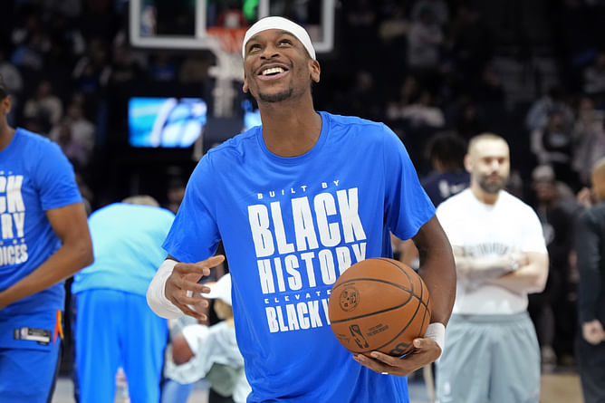 "This is so corny": NBA fans mock 'Aura' exchange between Shai Gilgeous-Alexander and OKC reporter