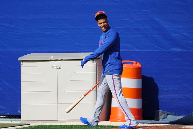 Juan Soto turns up the glamor in all-black attire as Mets' newest superstar reports for Spring Training at Colver Park
