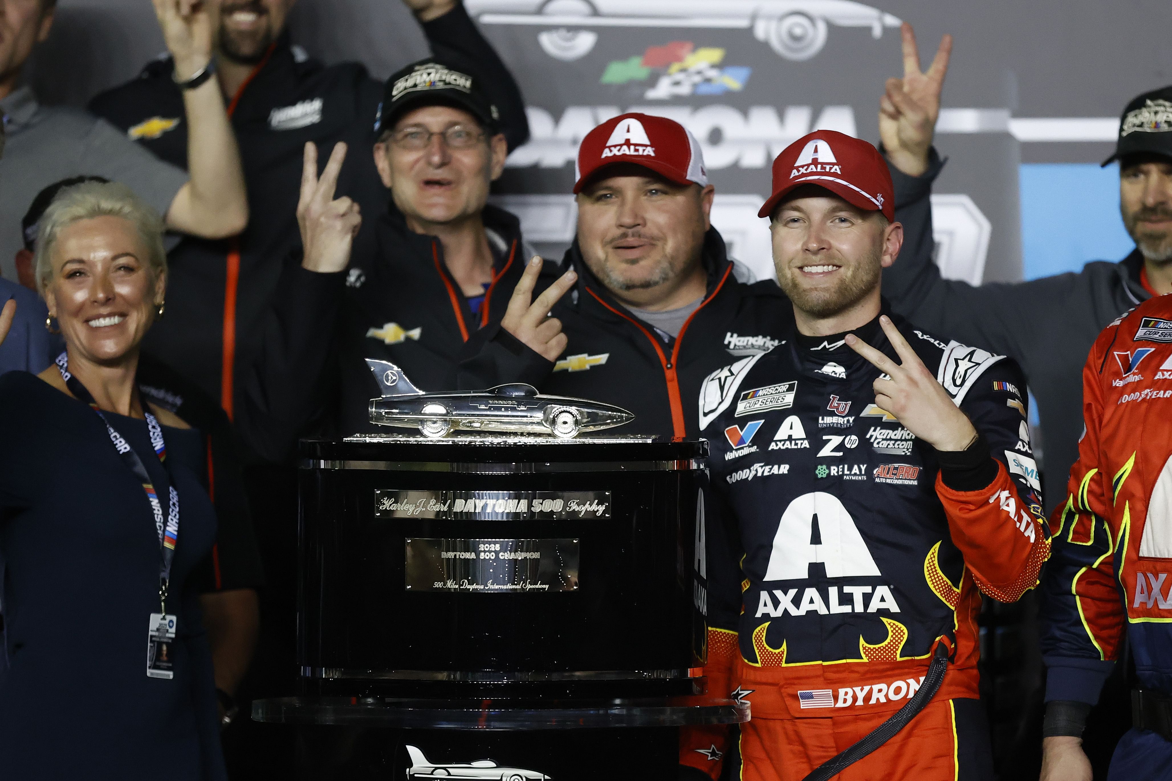 William Byron poses with the Harley J. Earl trophy after winning the Daytona 500 at Daytona International Speedway - Source: Imagn