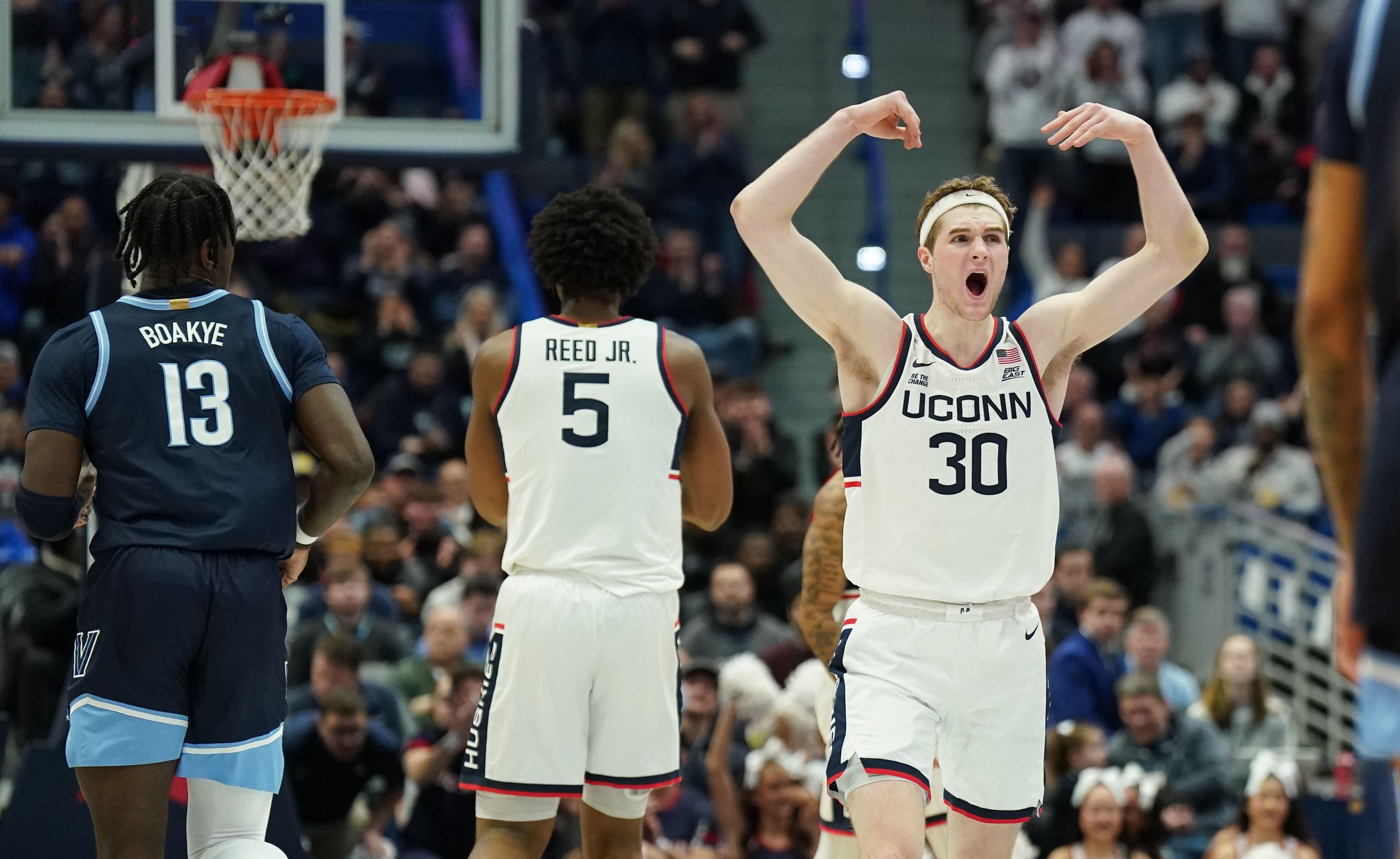 NCAA Basketball: Villanova at Connecticut - Source: Imagn