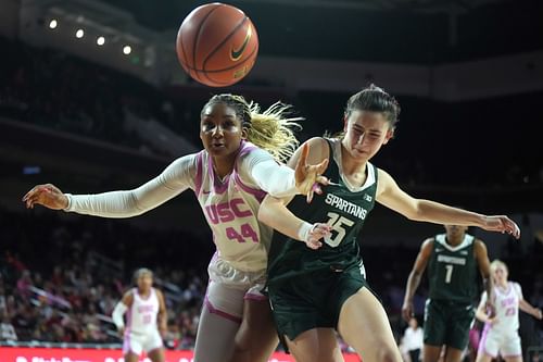 USC Trojans forward Kiki Iriafen (#44) and Michigan State Spartans center Ines Sotelo (15) battle for the ball in the first half at Galen Center. (Credits: IMAGN)