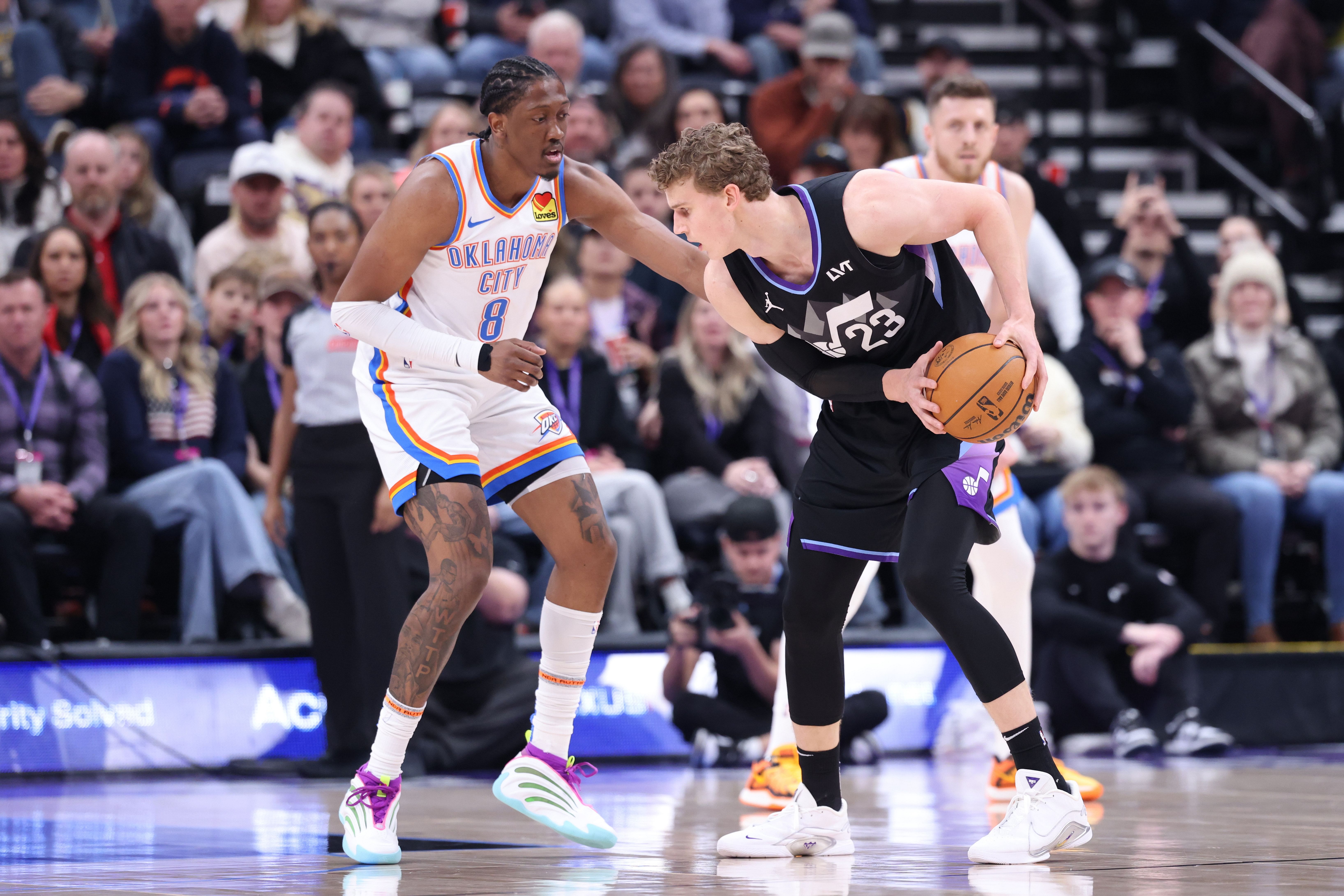 Markkanen played a tough game against OKC on Feb.22 (Image via Imagn_