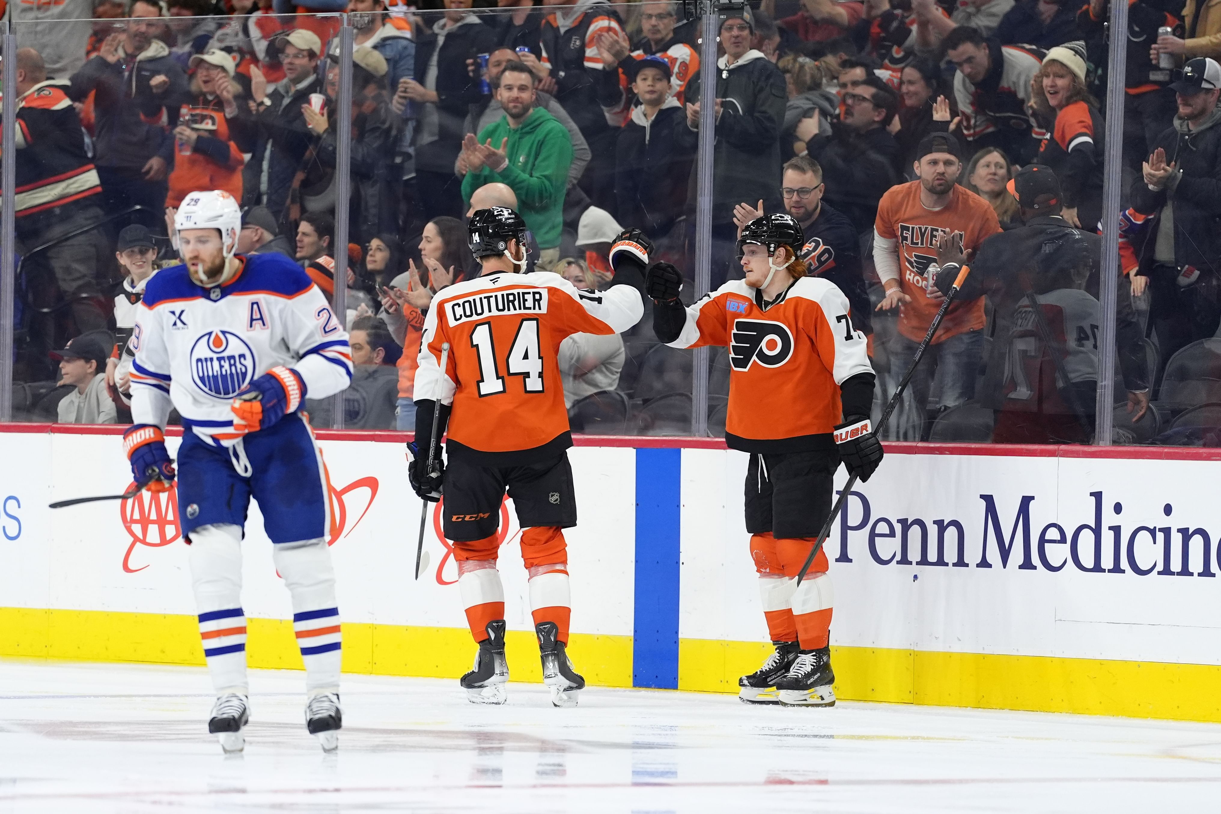 NHL: Flyers celebrate goal against Oilers - Source: Imagn