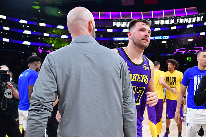 "Kidd knew about that trade and Luka knows" - NBA fans react to rare angle of Luka Doncic talking smack to Jason Kidd after huge 3