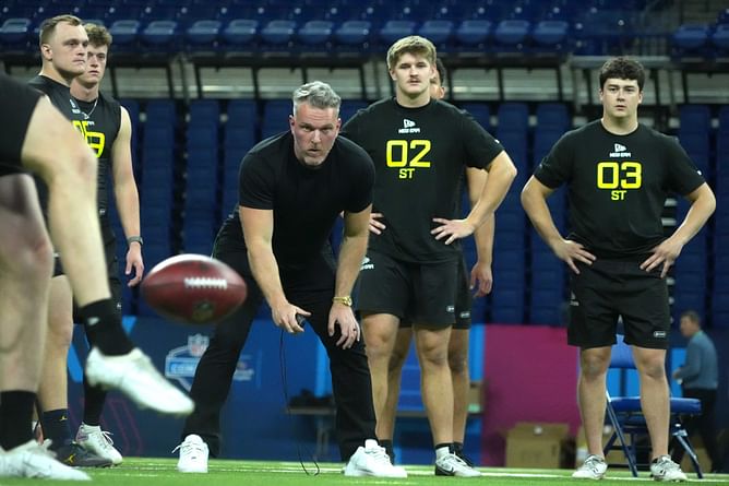 “He is the man”: CFB fans left impressed with Pat McAfee’s motivational speech to Shedeur Sanders, Cam Ward and more