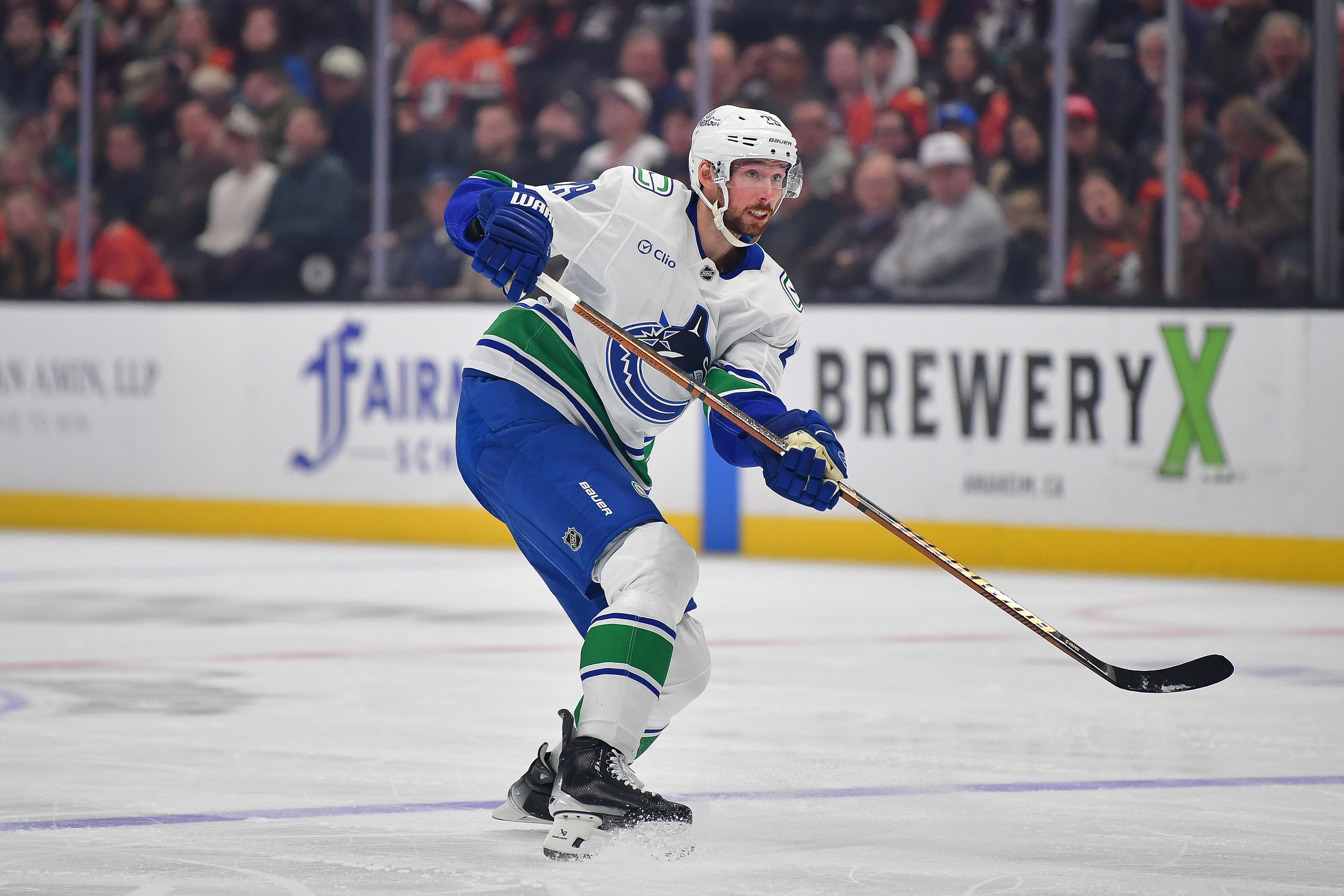 NHL: Vancouver Canucks at Anaheim Ducks - Source: Imagn