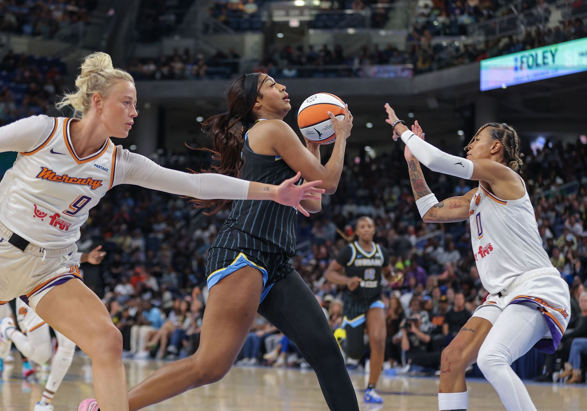 WNBA: AUG 15 Phoenix Mercury at Chicago Sky - Source: Getty