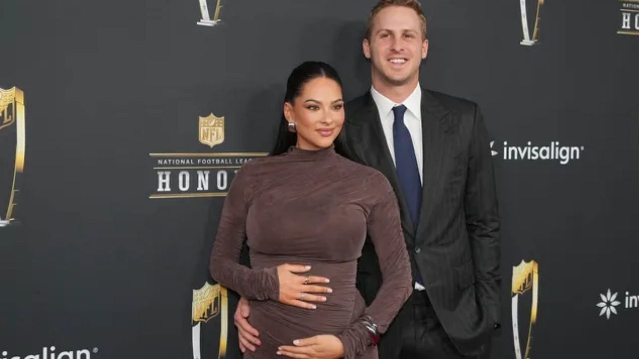 NFL: Super Bowl LIX-NFL Honors Red Carpet Feb 6, 2025; New Orleans, LA, USA; Jared Goff and his wife Christen Harper on the red carpet before Super Bowl LIX NFL Honors at Saenger Theatre. Mandatory Credit: Kirby Lee-Imagn Images