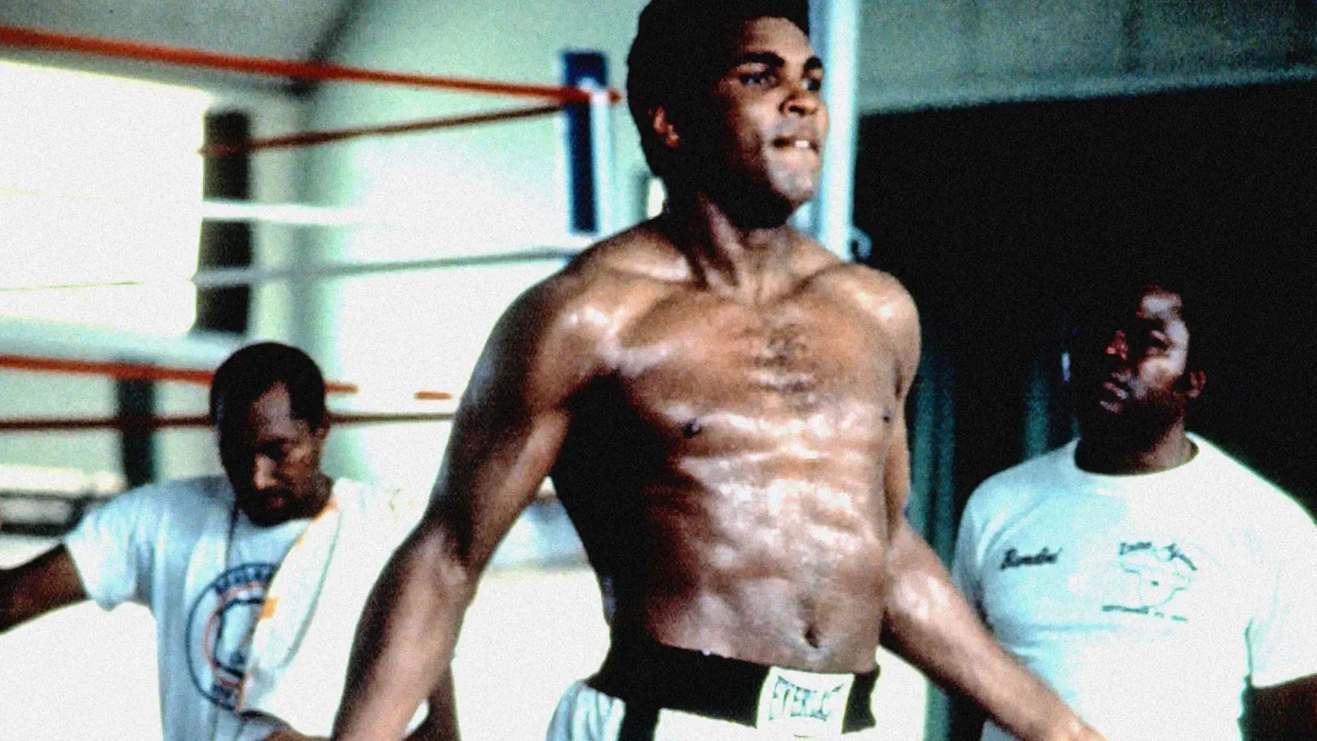 Muhammad Ali in action (Image via Apple TV+)