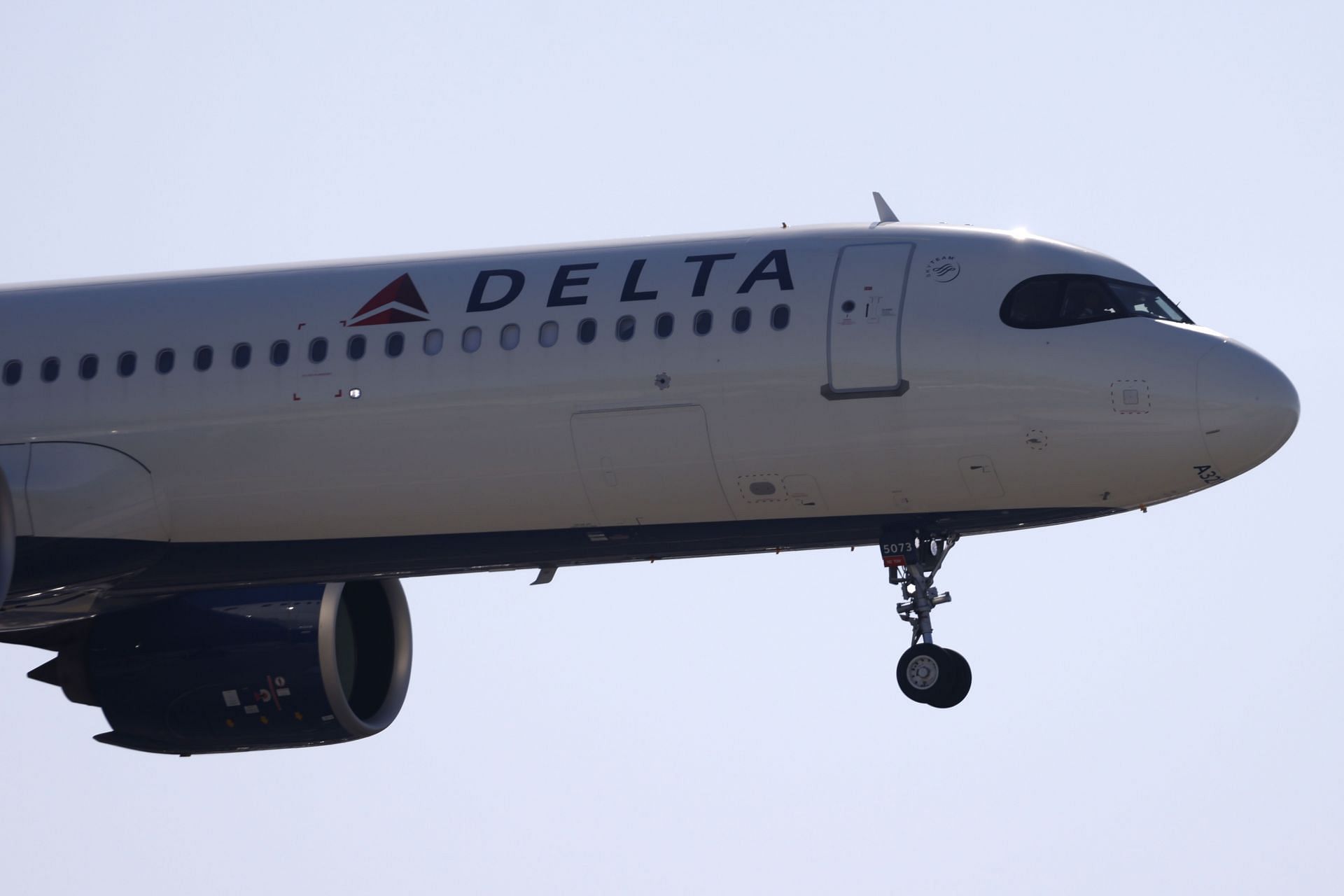 Delta Airlines Appoaches San Diego International Airport - Source: Getty