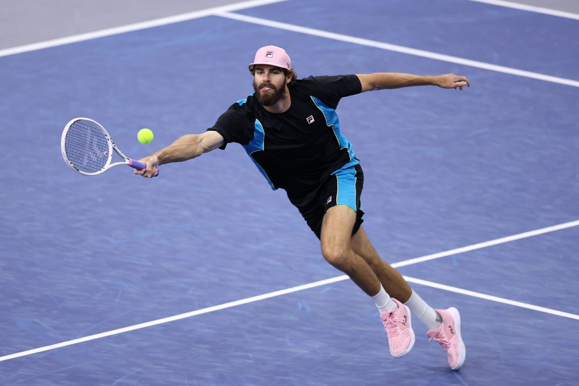 Opelka in action at the ATP 500 Dallas Open 2025 - Source: Getty