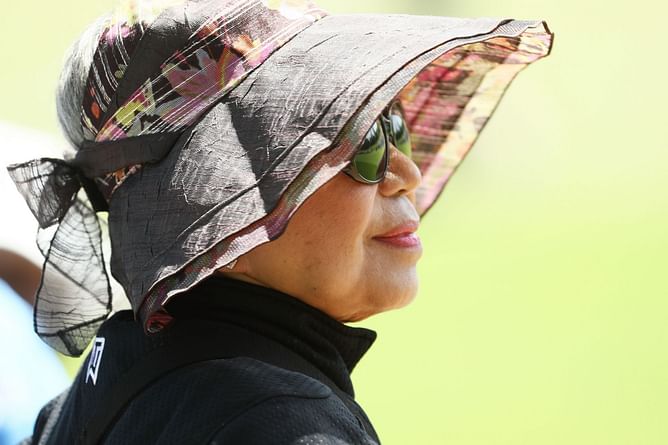 "Getting to know her was such a treat" – Popular sportscaster pays heartfelt tribute to Tiger Woods' mother