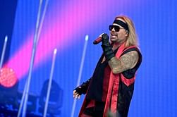 Was Vince Neil on board the plane involved in Scottsdale crash? Mötley Crüe's vocalist's girlfriend Rain Andreani hospitalized
