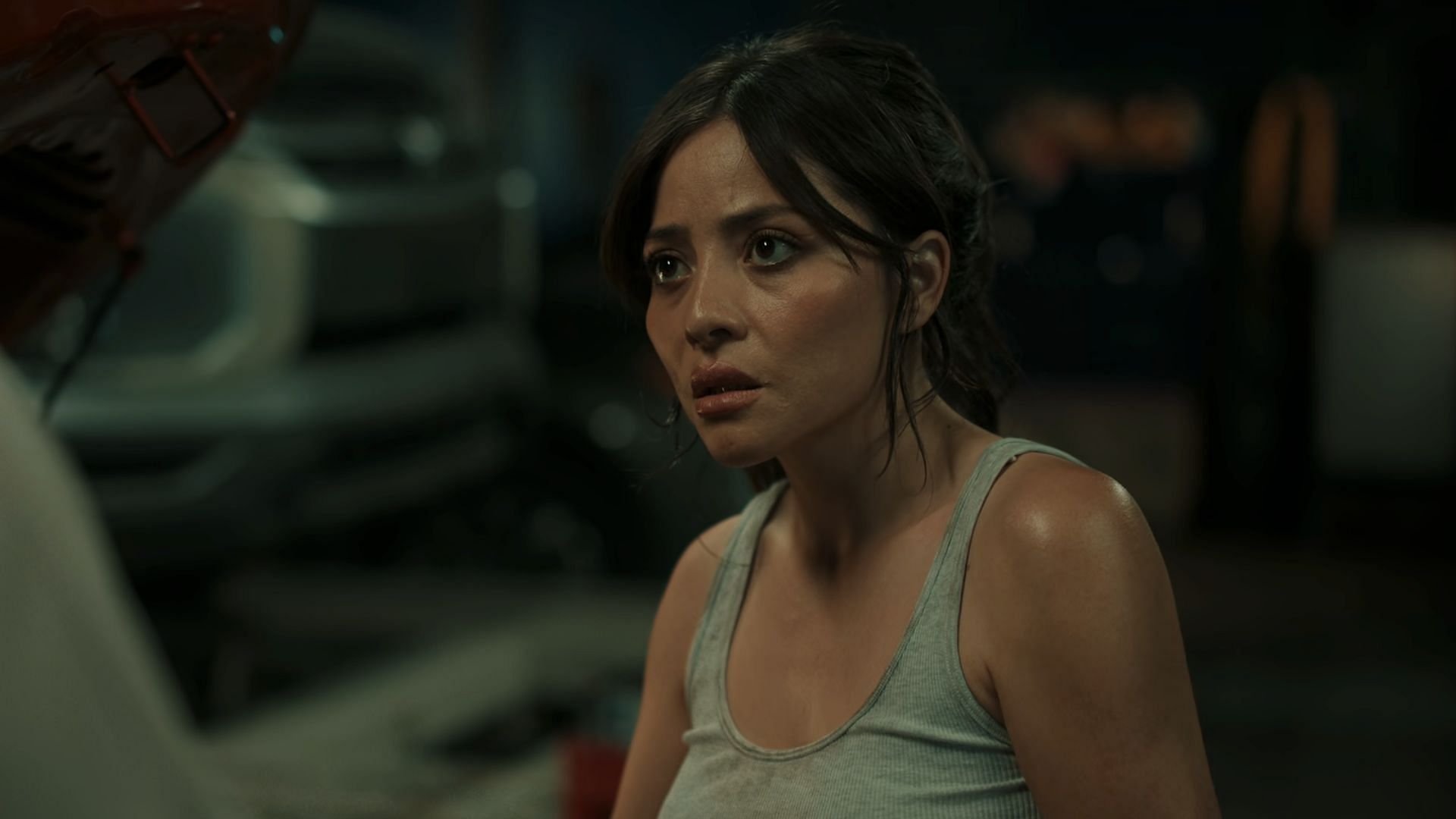 Teresa Ruiz plays Maria (Image via Netflix)