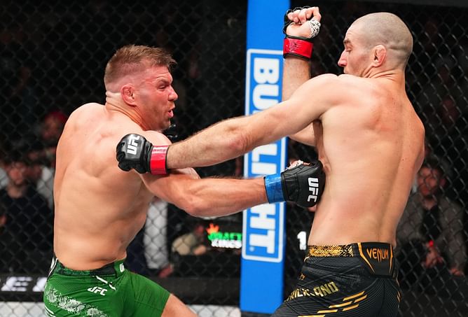 Dricus Du Plessis reacts to betting site offering odds of +2500 for the South African to make Sean Strickland cry at the UFC 312 presser