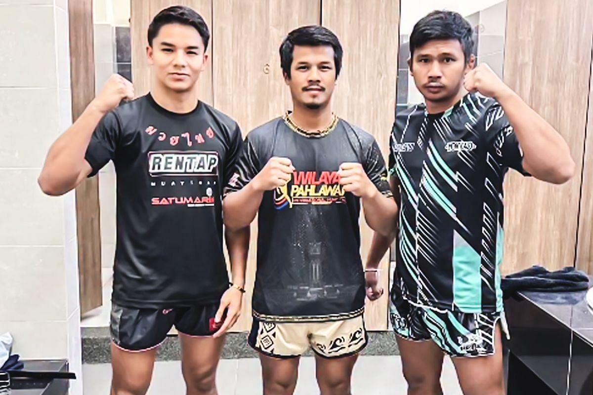 (From left) Johan Ghazali, Fasai Aiamsiri, and Superlek Kiatmoo9.