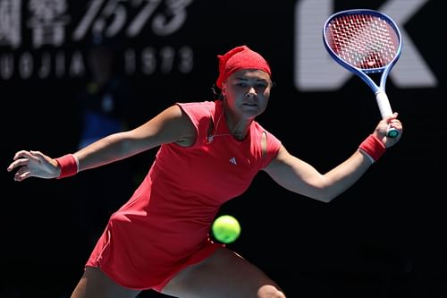 Shnaider in action in the 2025 Australian Open - Day 6 - Source: Getty