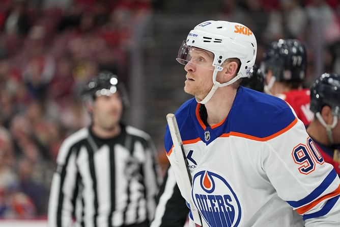 Watch: AJ Greer lands heavy blows on Corey Perry in spirited fight during Oilers vs Panthers