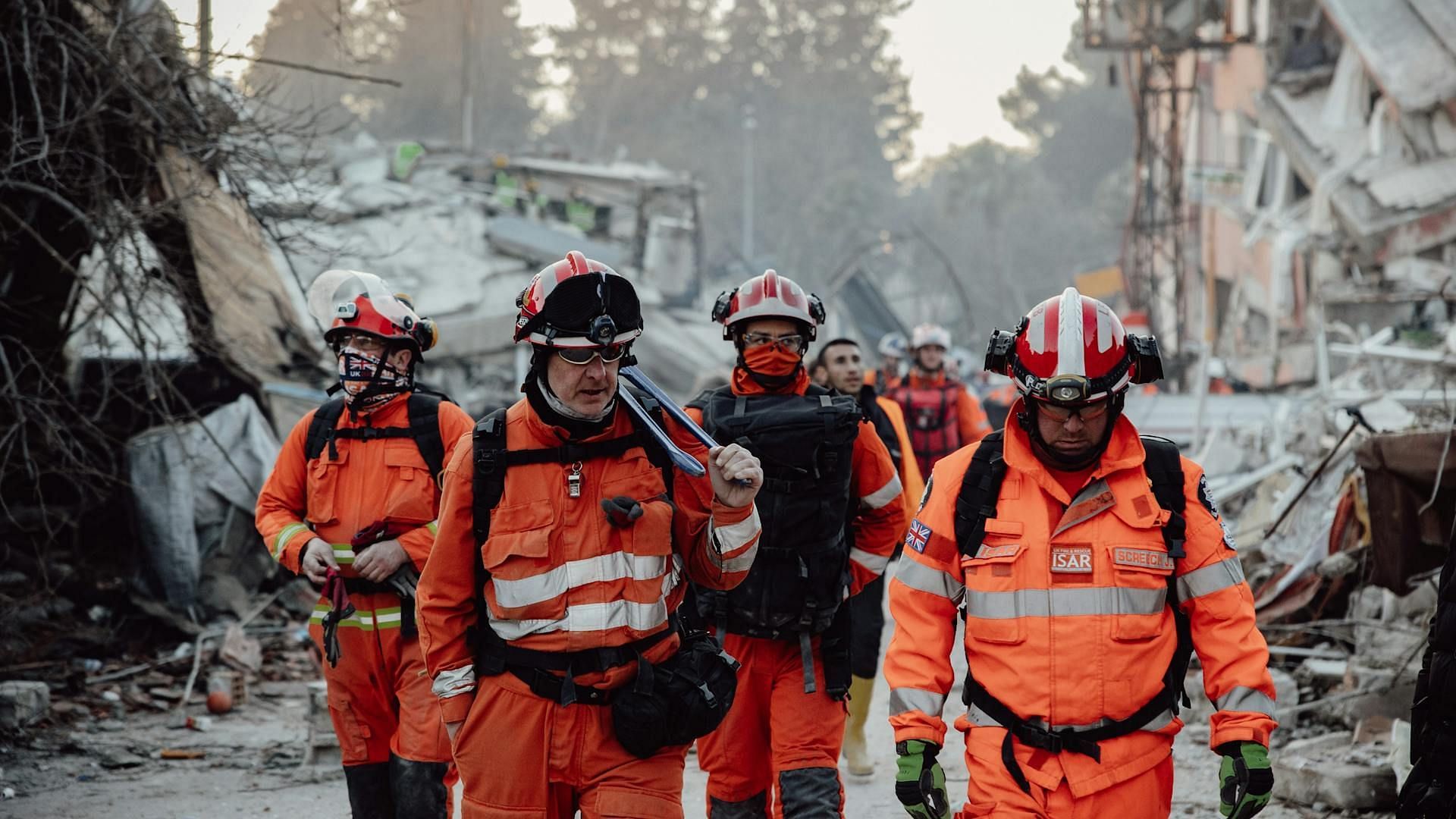 Fuad retrieved his wife and youngest son from the rubble (Image via Pexels)