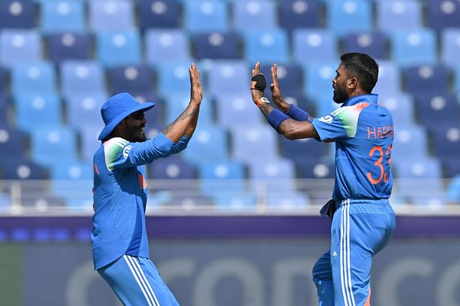Hardik Pandya wears super expensive watch while playing in IND vs PAK 2025 Champions Trophy match [In Pictures]
