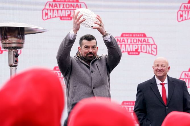 Four-star OT names Ryan Day's Ohio State among his Top 2 choices ahead of official visit