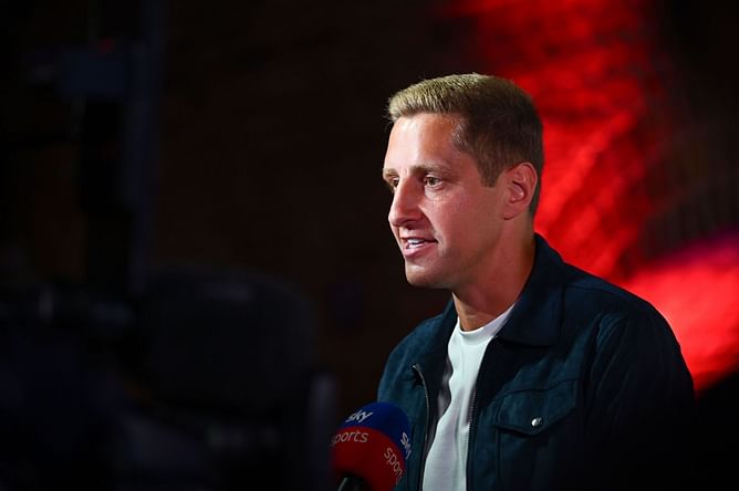 "Could play with anyone beside him" - Ex-Spurs star Michael Dawson claims Liverpool star is best player in his position in PL history