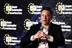 Ashley St. Clair reportedly felt “jilted and terrified” after Elon Musk refused to help her when news of their infant son leaked, friend says