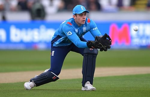 Jamie Smith is expected to don the gloves and bat at No. 3 for England.