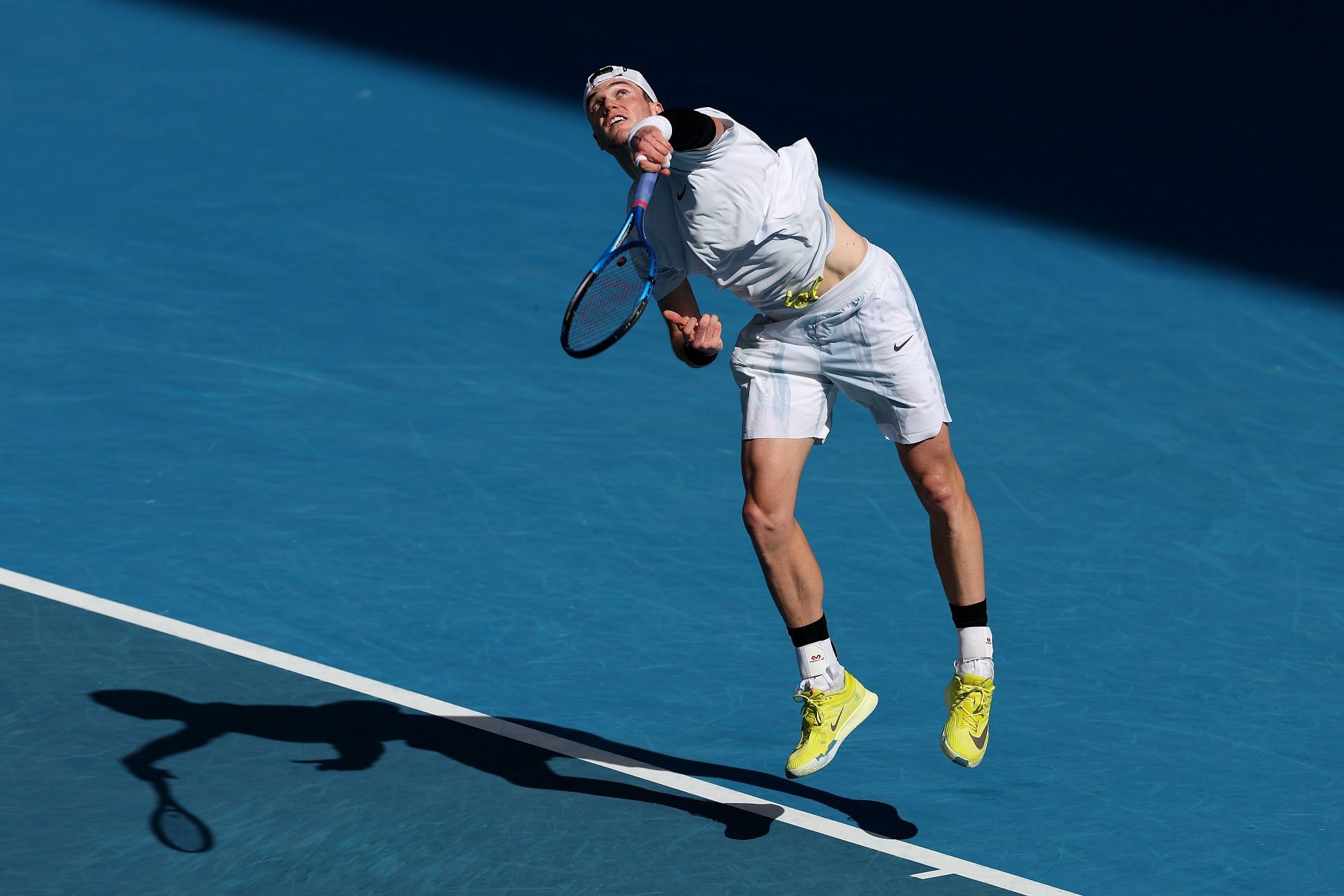 Draper makes a serve in the 2025 Australian Open - Source: Getty