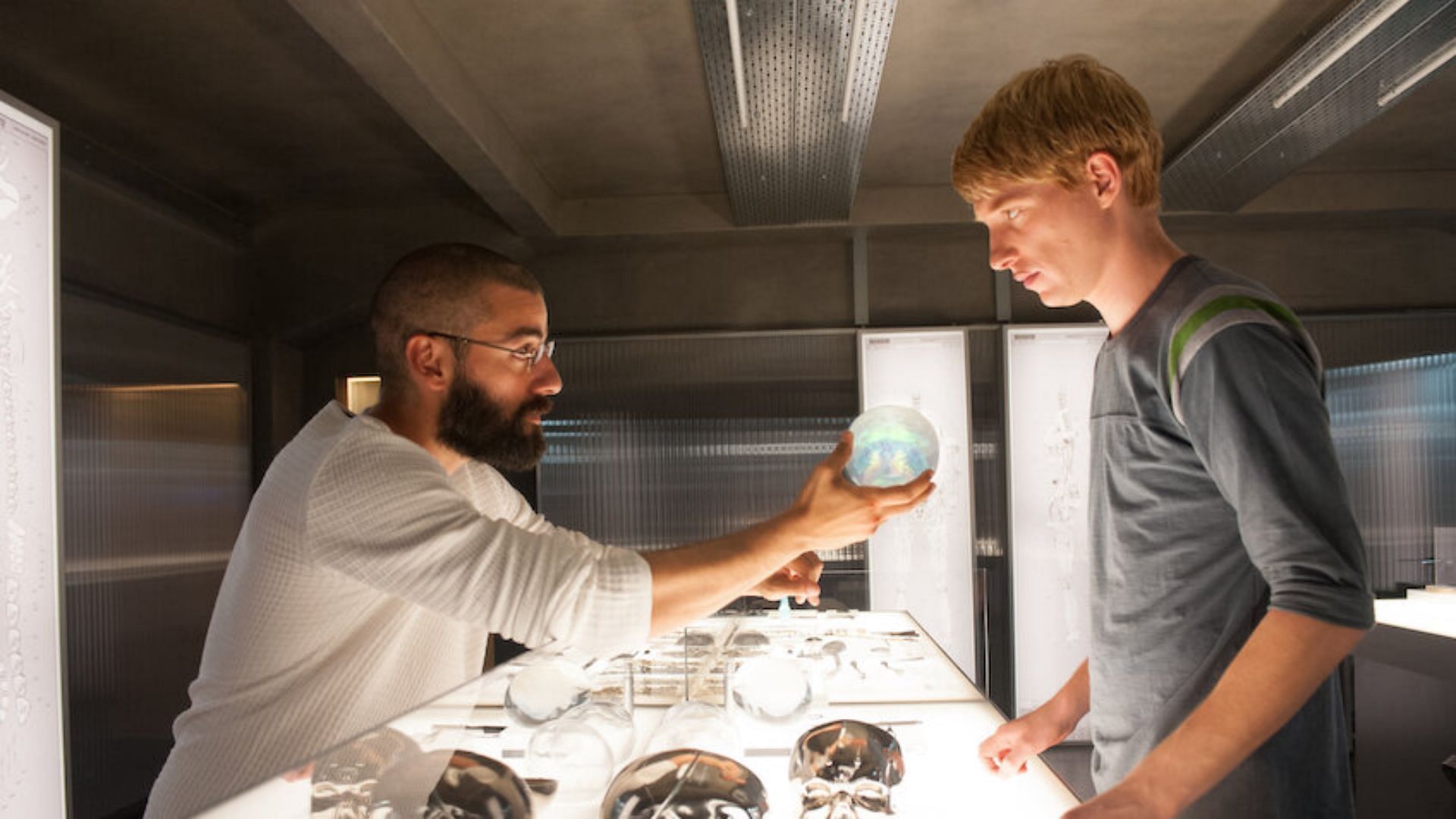 Ex Machina (Image via Netflix)