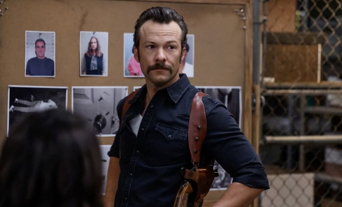 Kyle Schmid as Special Agent Mike Franks (Image via @ncisverse/Instagram)