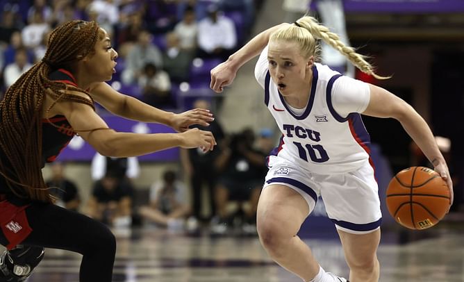 "She's on a different level": Fans react to Hailey Van Lith's 26-point masterclass for TCU vs Houston