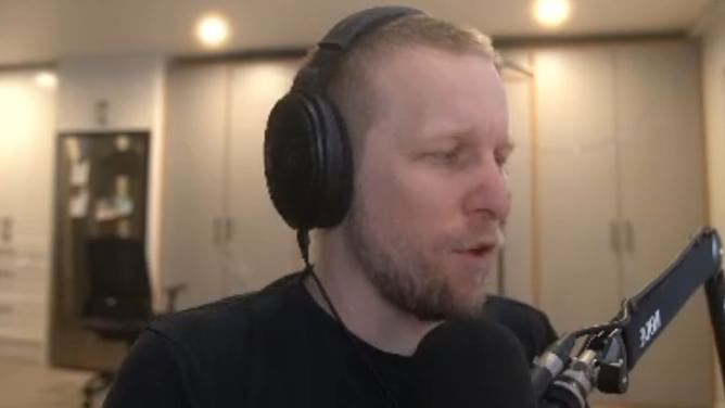 Quin69 says StaySafeTV messaged him about being swatted after the former called him a "racist" on stream