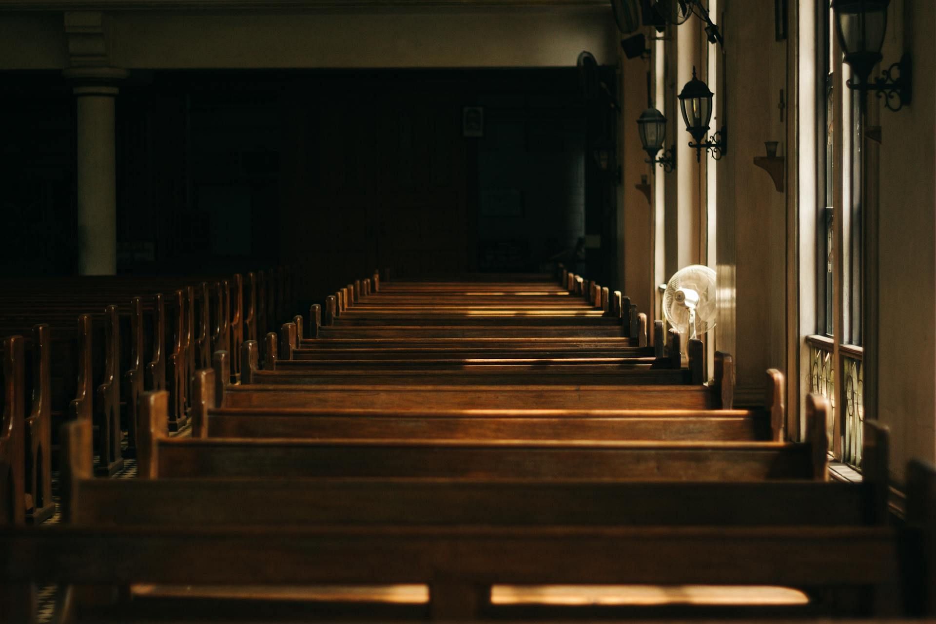 Sheryl started preaching at a Pentecostal Church named Gates of Praise in Bellingham, Washington (Image via Pexels)