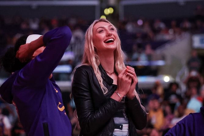 Cameron Brink names one thing she has in common with Paige Bueckers while lavishing her with praise before March Madness