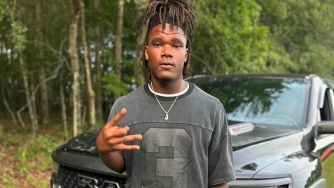 “Just a straight-up better NIL package”: CFB insider highlights how Texas flipped 5-star DL Justus Terry from Georgia