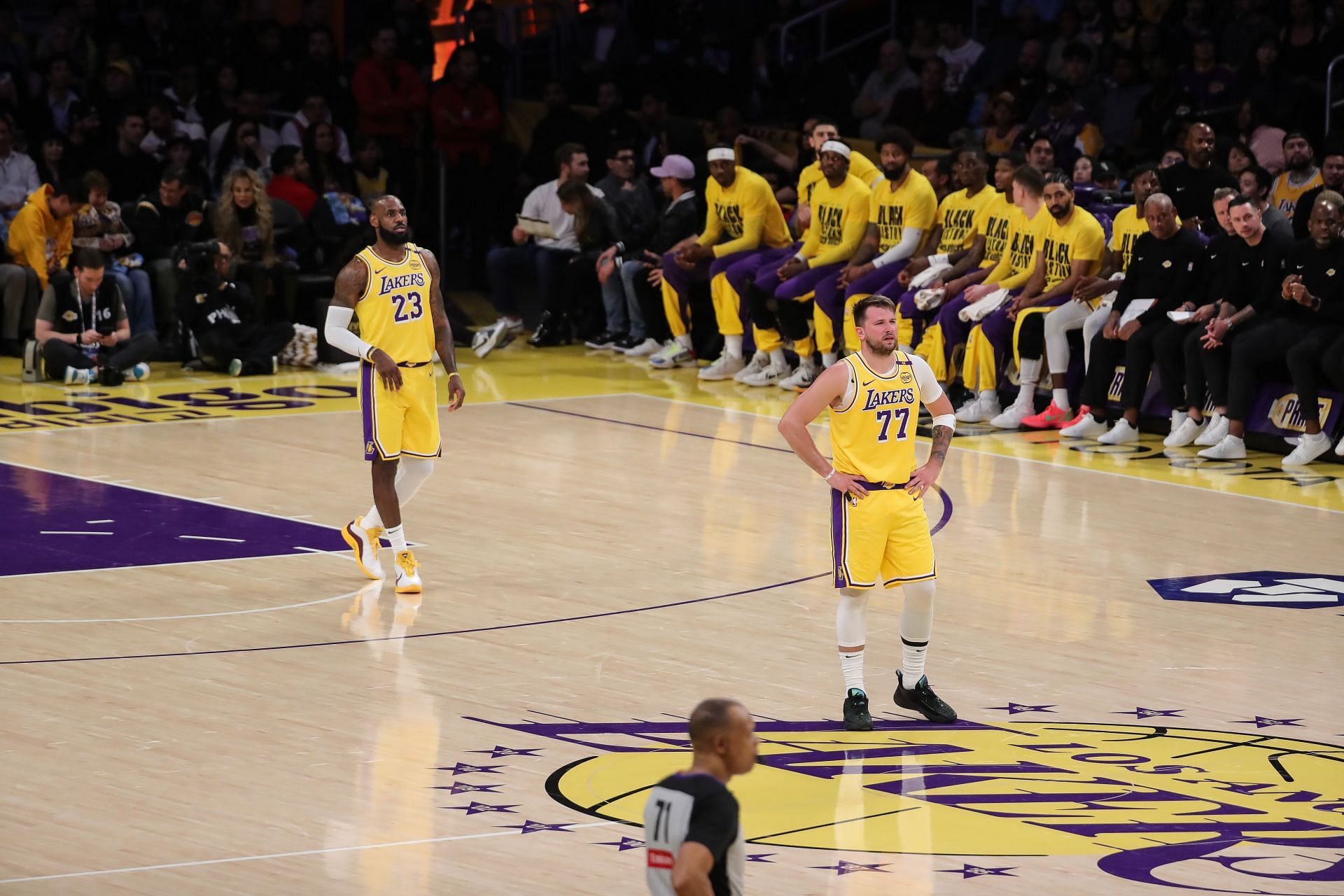 LeBron James vows to be there for Luka Doncic to make his Lakers transition easier. -- Photo by GETTY