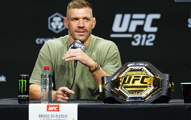 "I was stuttering" - Dricus du Plessis reveals his parents' unexpected reaction to his TKO win over UFC veteran