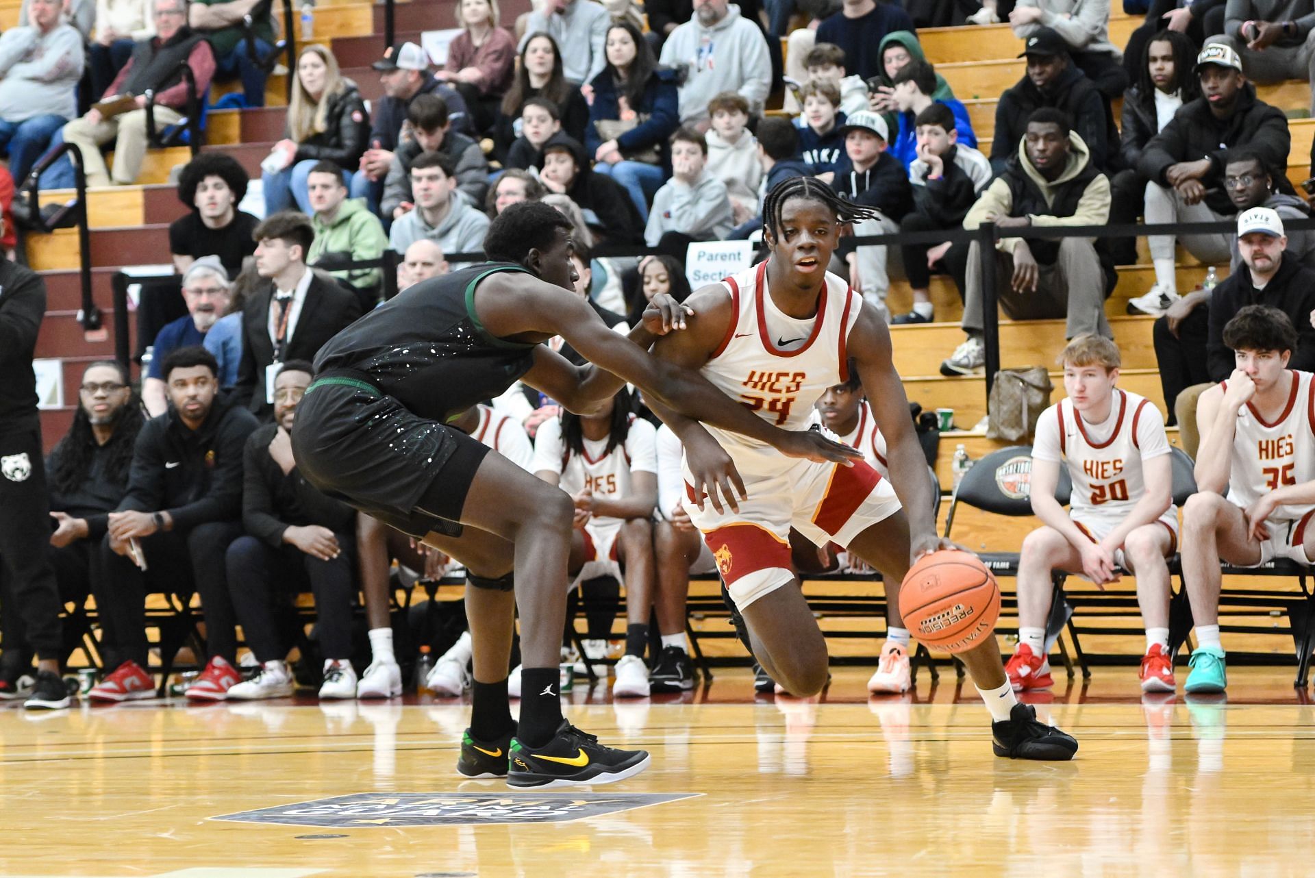 HIGH SCHOOL BASKETBALL: JAN 18 Spalding Hoophall Classic - Holy Innocents School vs St. Joseph - Source: Getty