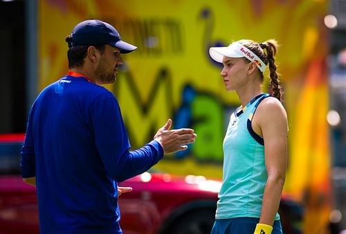 Elena Rybakina and Stefano Vukov pictured at the 2024 Miami Open | Image Source: Getty