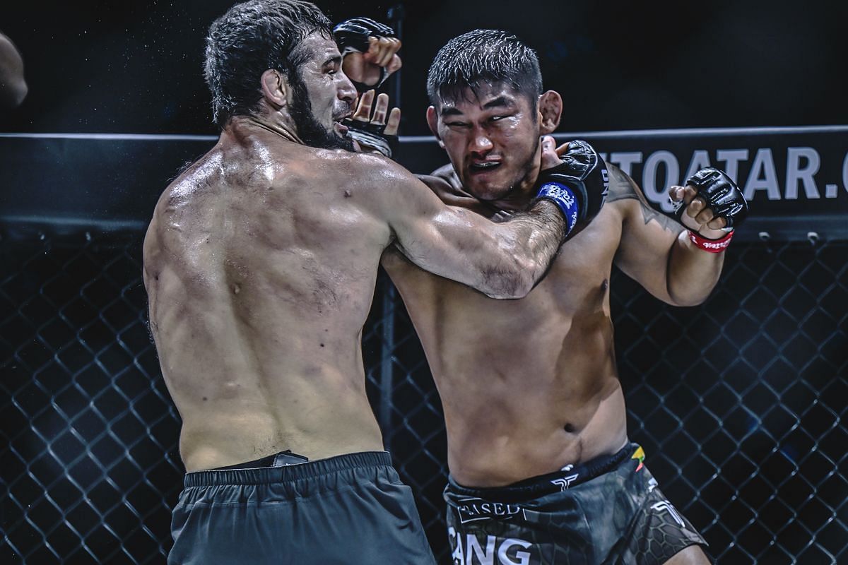 Aung La N Sang fighting Shamil Erdogan | Image credit: ONE Championship