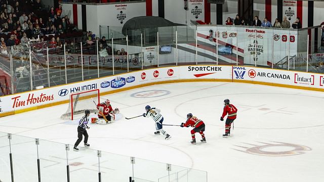 Boston Fleet at Ottawa Charge. (Credit: PWHL)