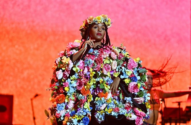 "Ashanti and Janelle beef wasn't in my bingo card": Internet reacts as Janelle Monae sings 'F*ck you' Nelly over Trump inauguration