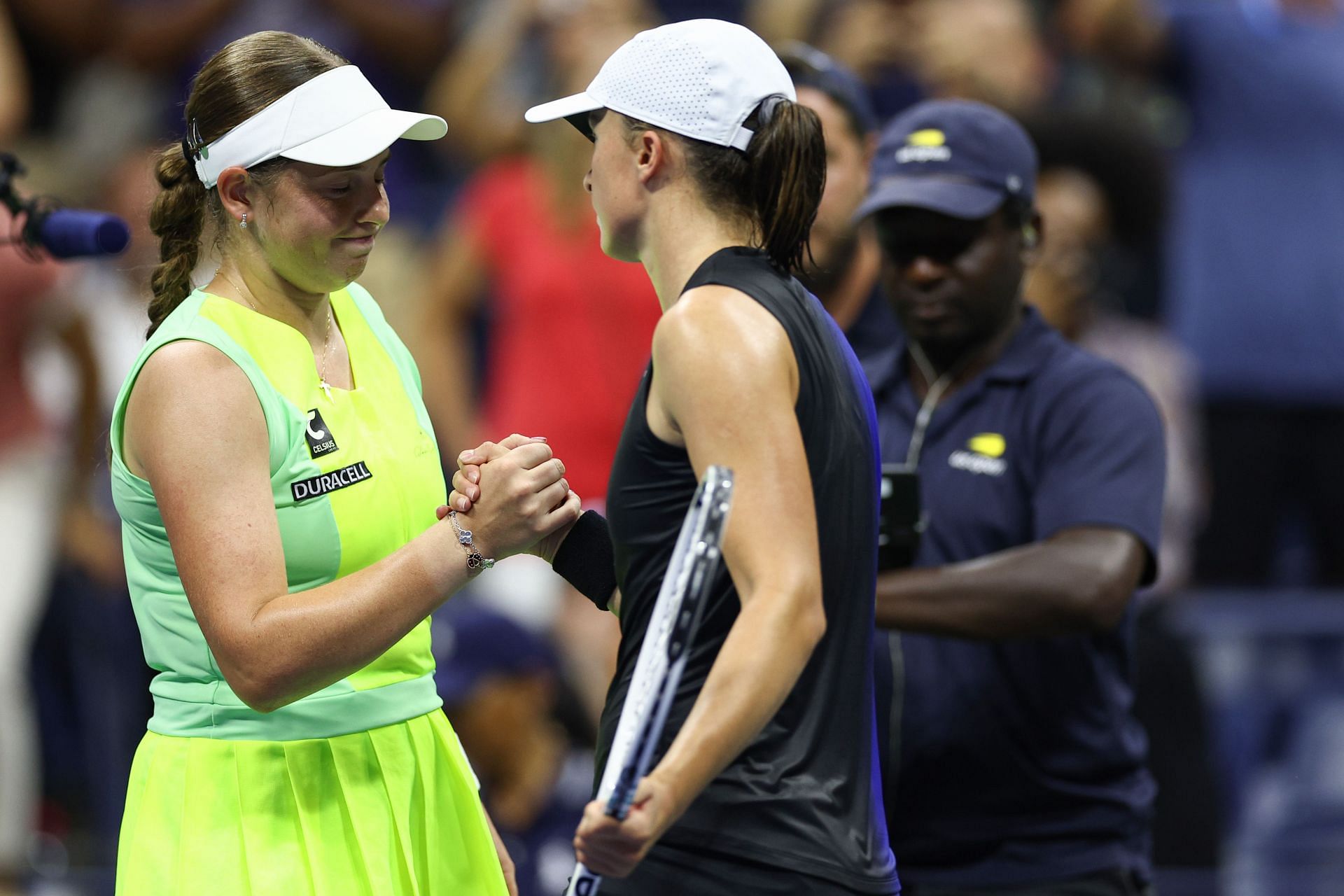 Jelena Ostapenko and Iga Swiatek at the US Open 2023. (Photo: Getty)