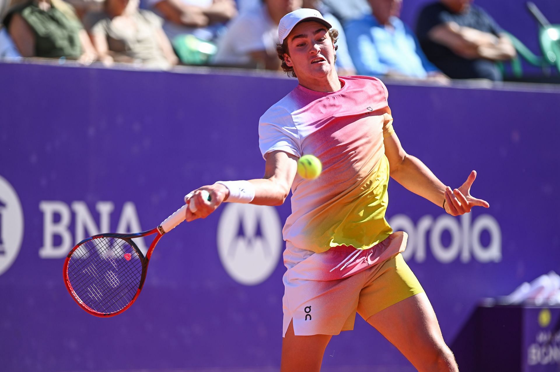 Joao Fonseca hits a forehand at Buenos Aires (Source: Getty)