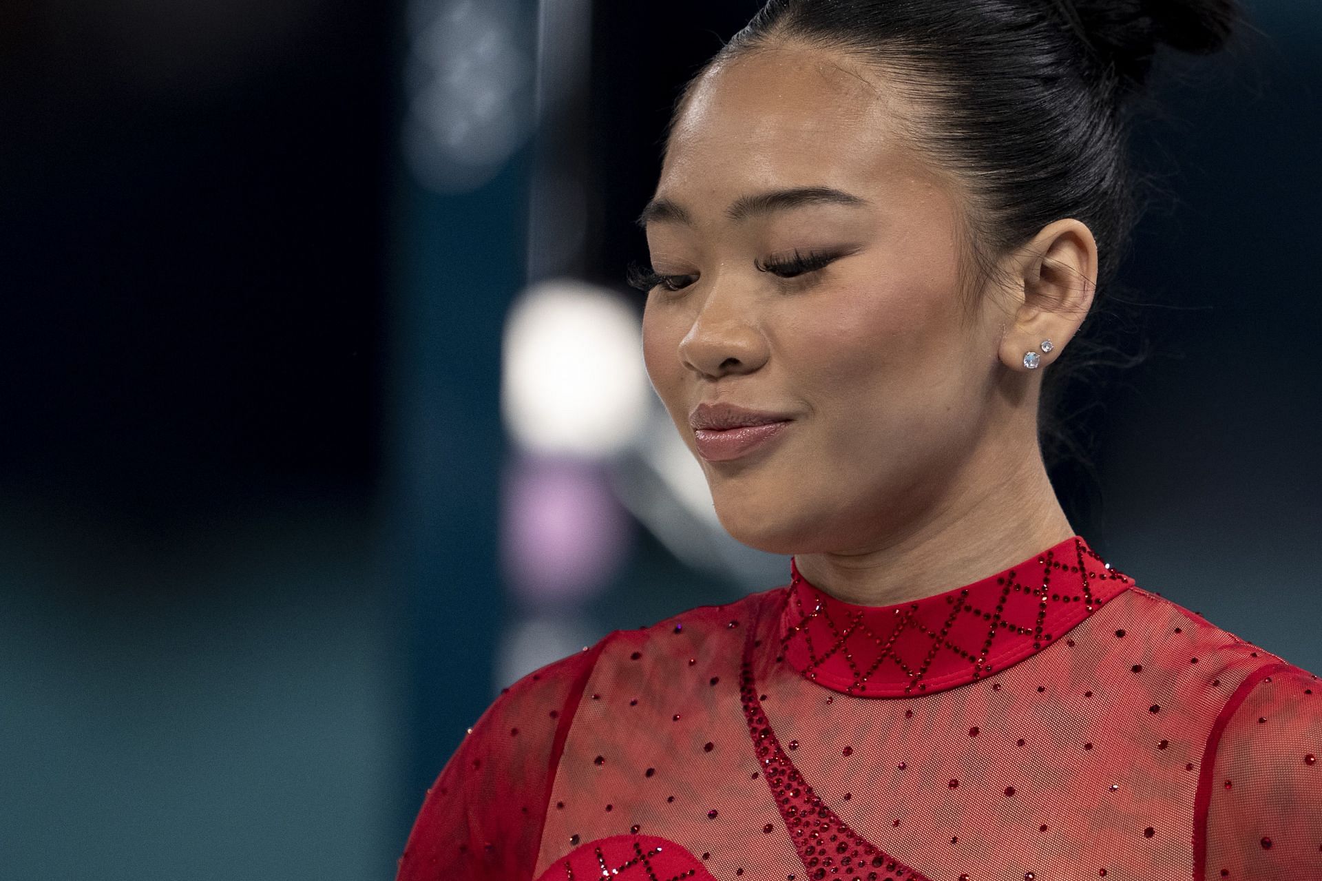 Suni Lee reacts during the uneven bars finals at the Olympic Games Paris 2024 - (Source: Getty)