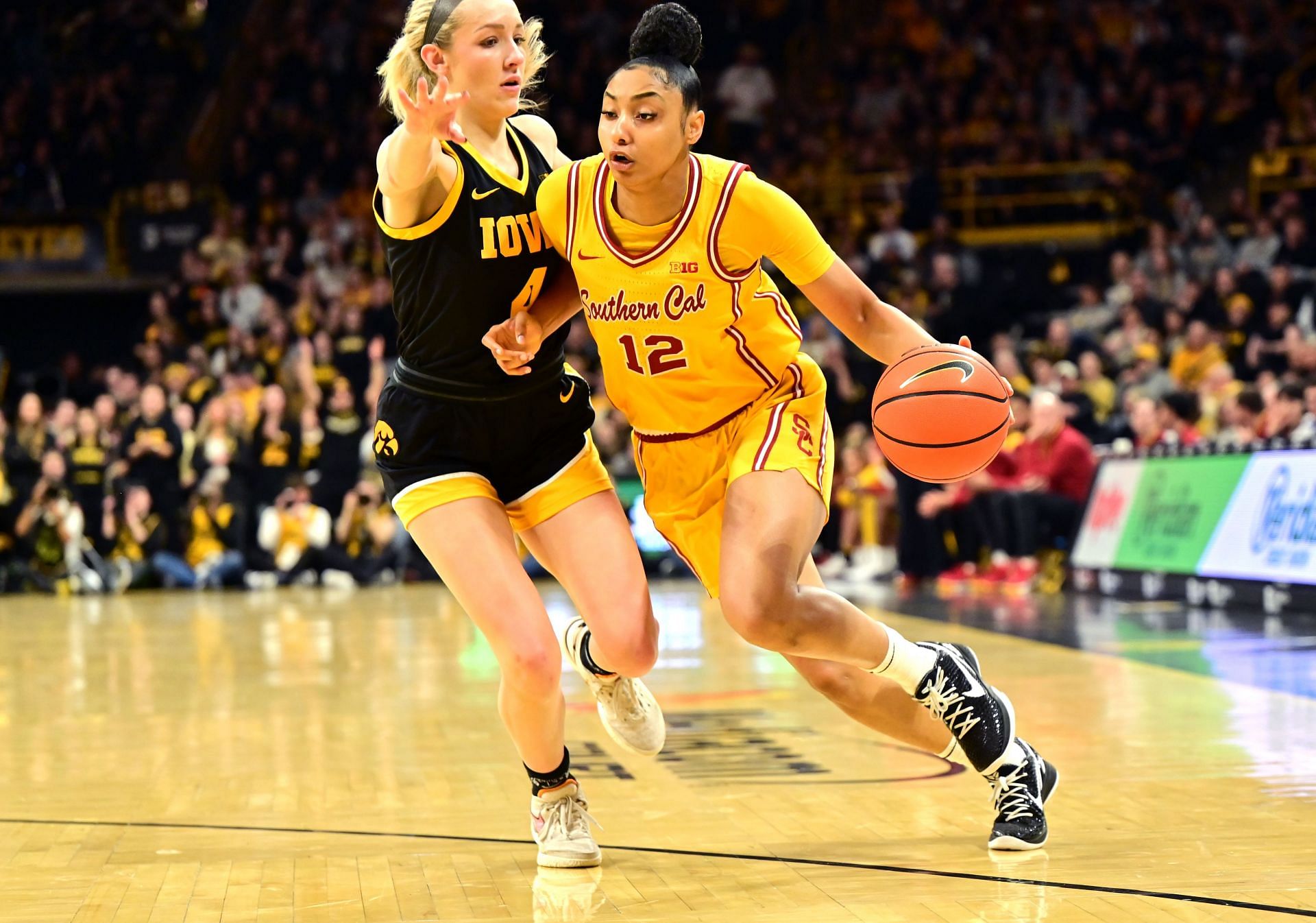 COLLEGE BASKETBALL: FEB 02 Women