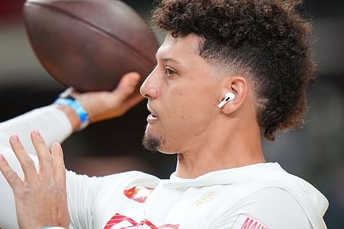 Kansas City Chiefs v Philadelphia Eagles, Super Bowl LIX Football: Super Bowl LIX: Kansas City Chiefs Patrick Mahomes (15) in action, looks on pregame vs Philadelphia Eagles at Caesar's Superdome. New Orleans, LA 2/9/2025 CREDIT: Erick W. Rasco (Photo by Erick W. Rasco/Sports Illustrated via Getty Images) (Set Number: X164676 TK1)